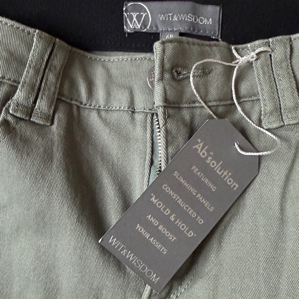 Wit & Wisdom Olive Green Ankle Crop Pants - Picture 3 of 7